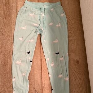 Hanna Andersson women’s XS swan PJs